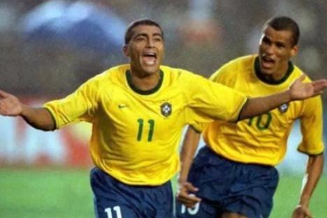 需依靠坚韧 需依靠坚韧