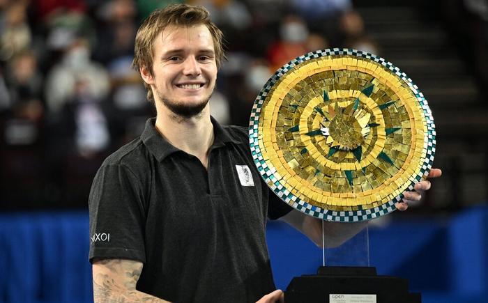 还能让他了 还能让他了