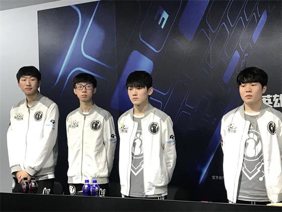 随着越来越 随着越来越