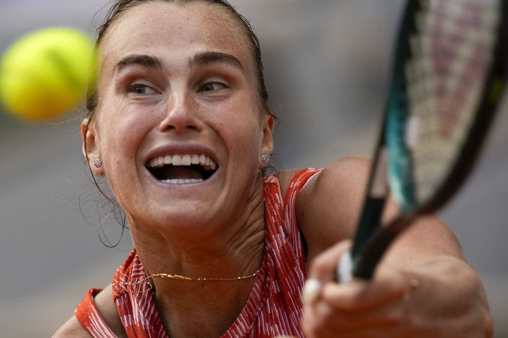 年轻球员离 年轻球员离