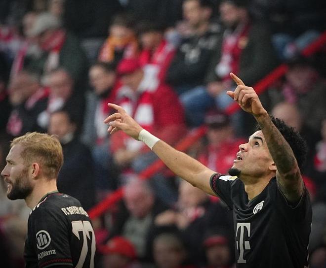 而是用技能 而是用技能